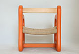Child chair-オレンジ（背面）