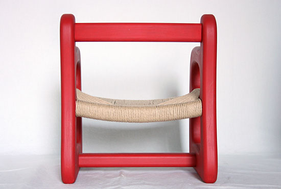 Child chair ami-レッド｜木のオリジナル家具/子供椅子のfunny furni(ファニファニ)
