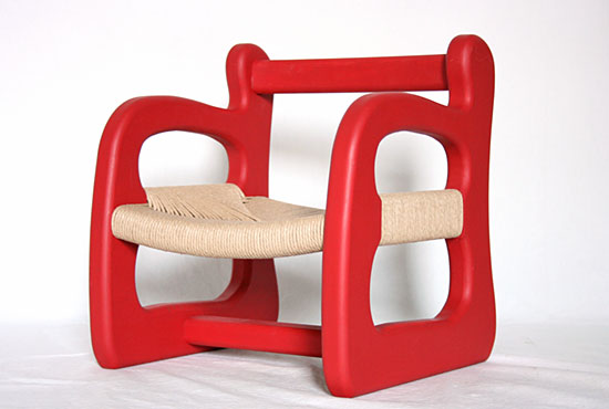 Child chair-レッド（斜め）