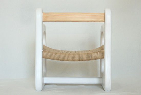 Child chair-ホワイト（背面）